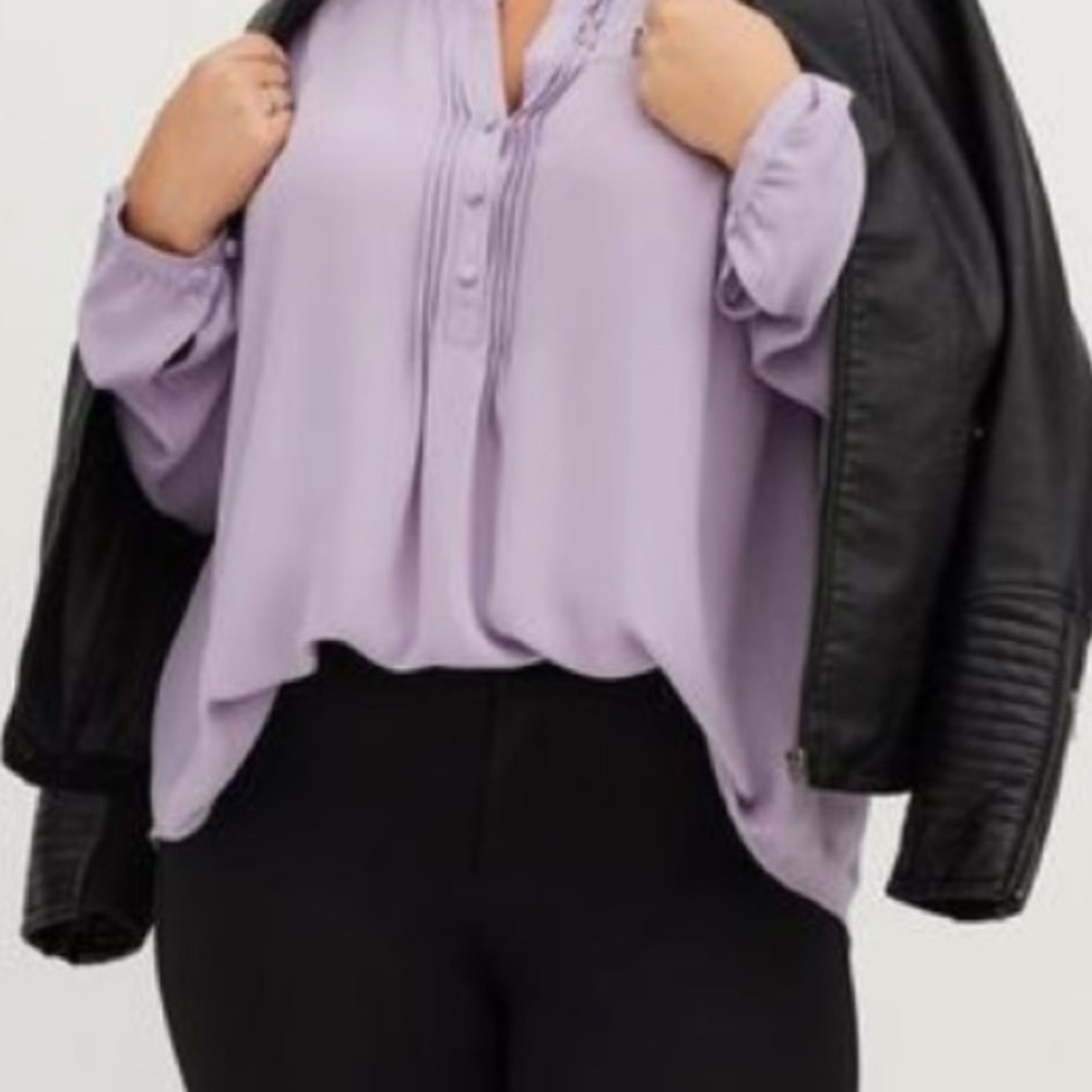Torrid Georgette Pintuck Buttonfront Long Sleeve Blouse in Lavender